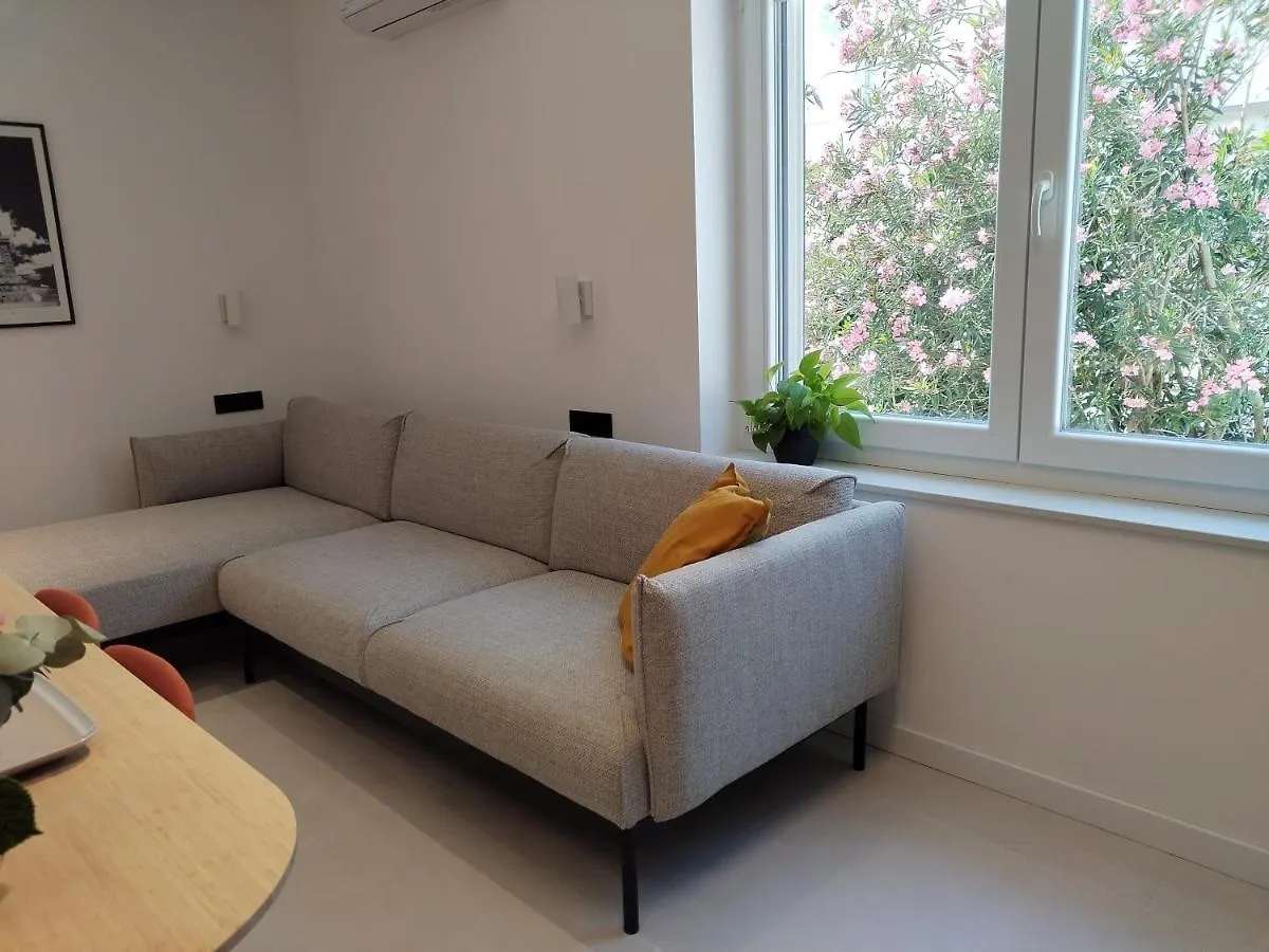 Gasthof Romantic Guesthouse Porto Close To Sandy Beach Crikvenica