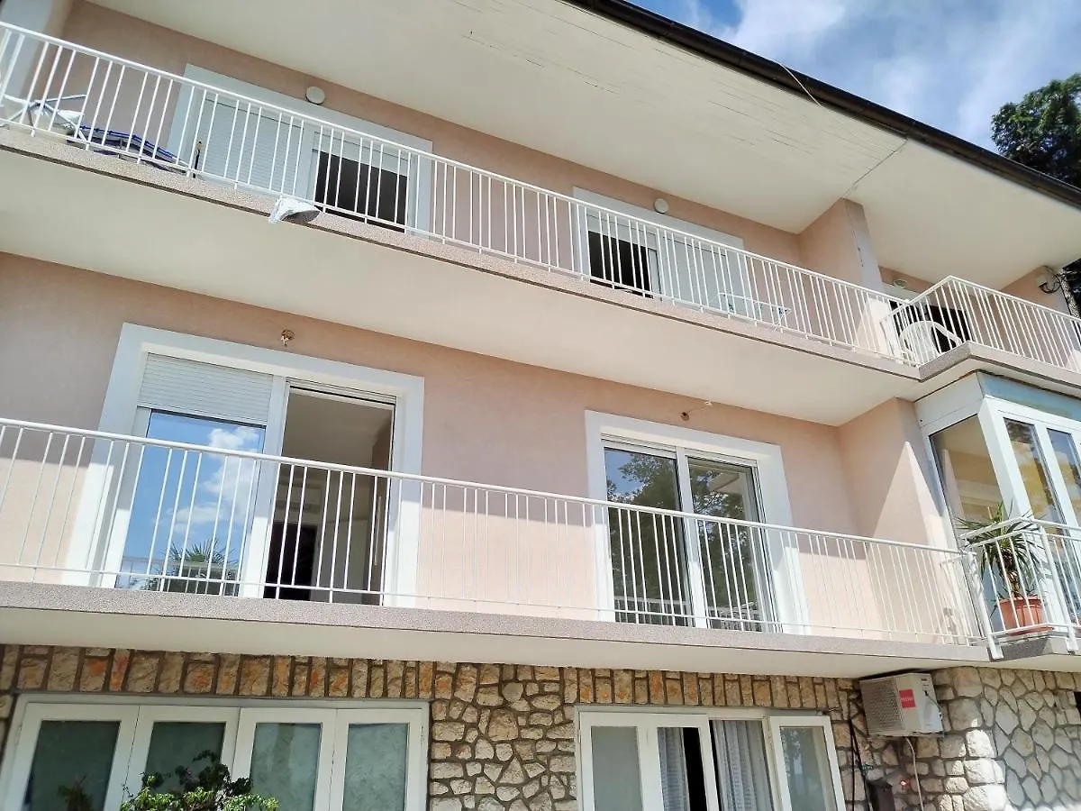 Romantic Guesthouse Porto Close To Sandy Beach Crikvenica Gasthof