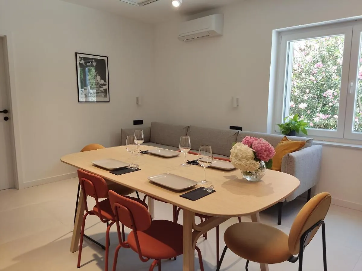 Gasthof Romantic Guesthouse Porto Close To Sandy Beach Crikvenica