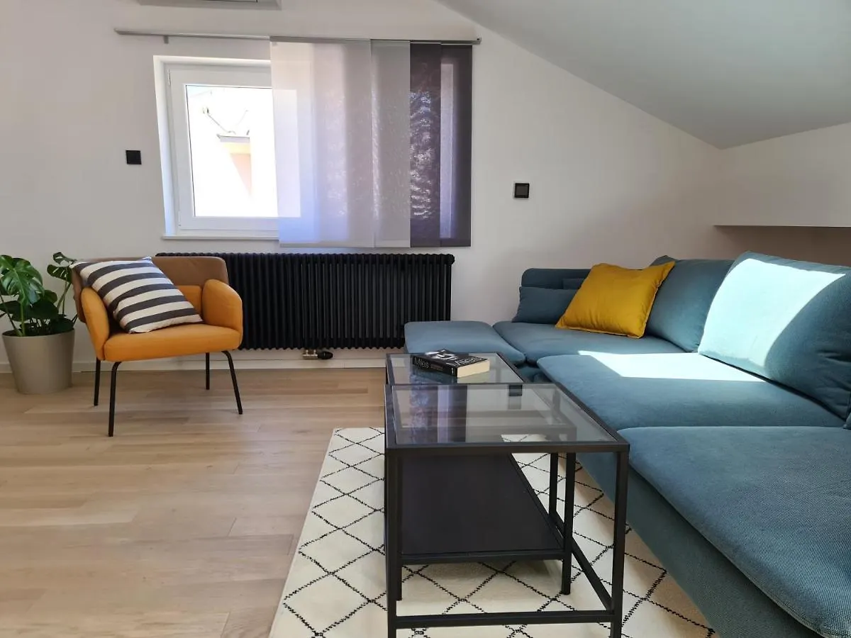 Romantic Guesthouse Porto Close To Sandy Beach Crikvenica 3*,