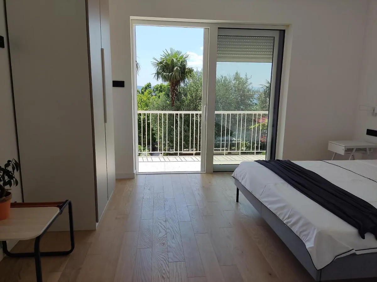 Romantic Guesthouse Porto Close To Sandy Beach Crikvenica 3*,
